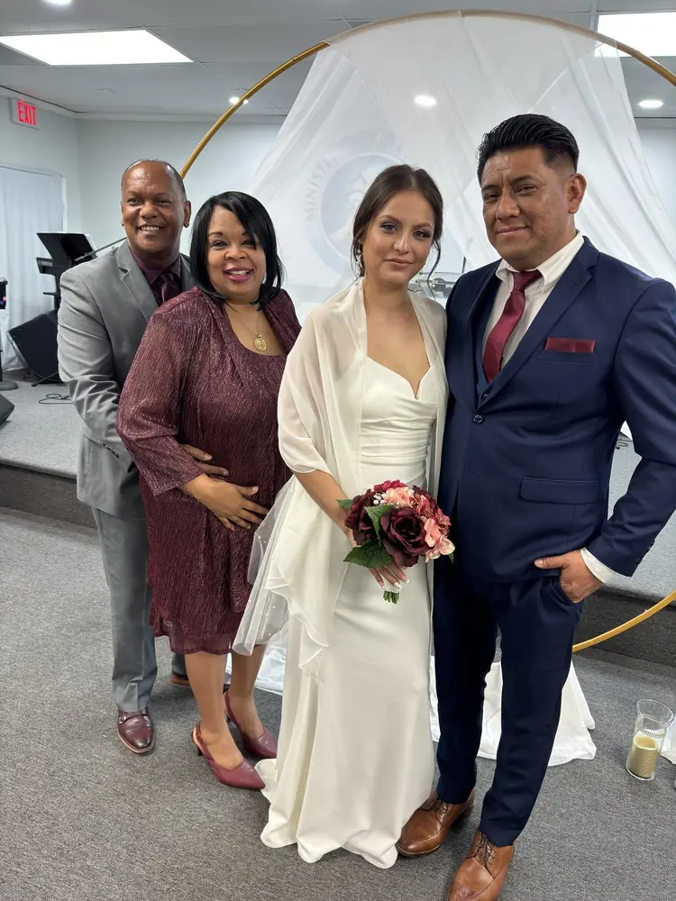 Boda en Ministerio Profético de Fe